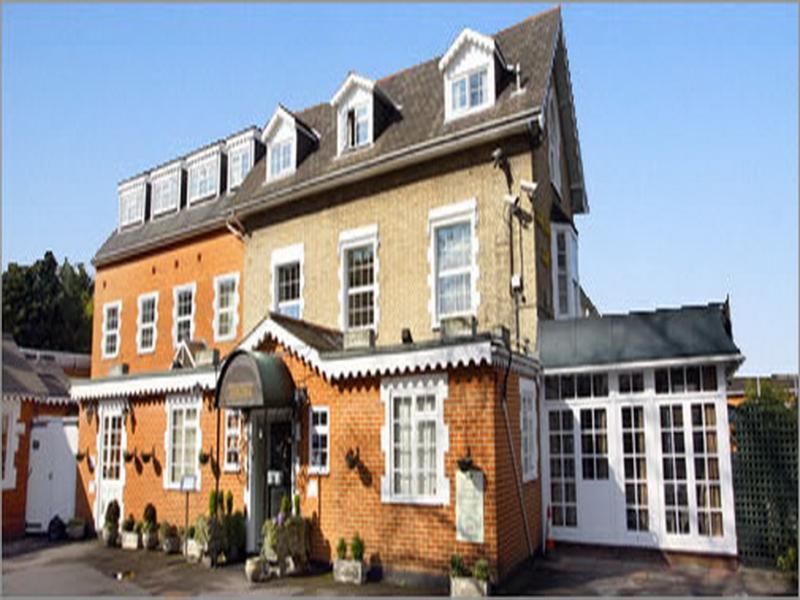 South Lodge Hotel Chelmsford Exterior photo
